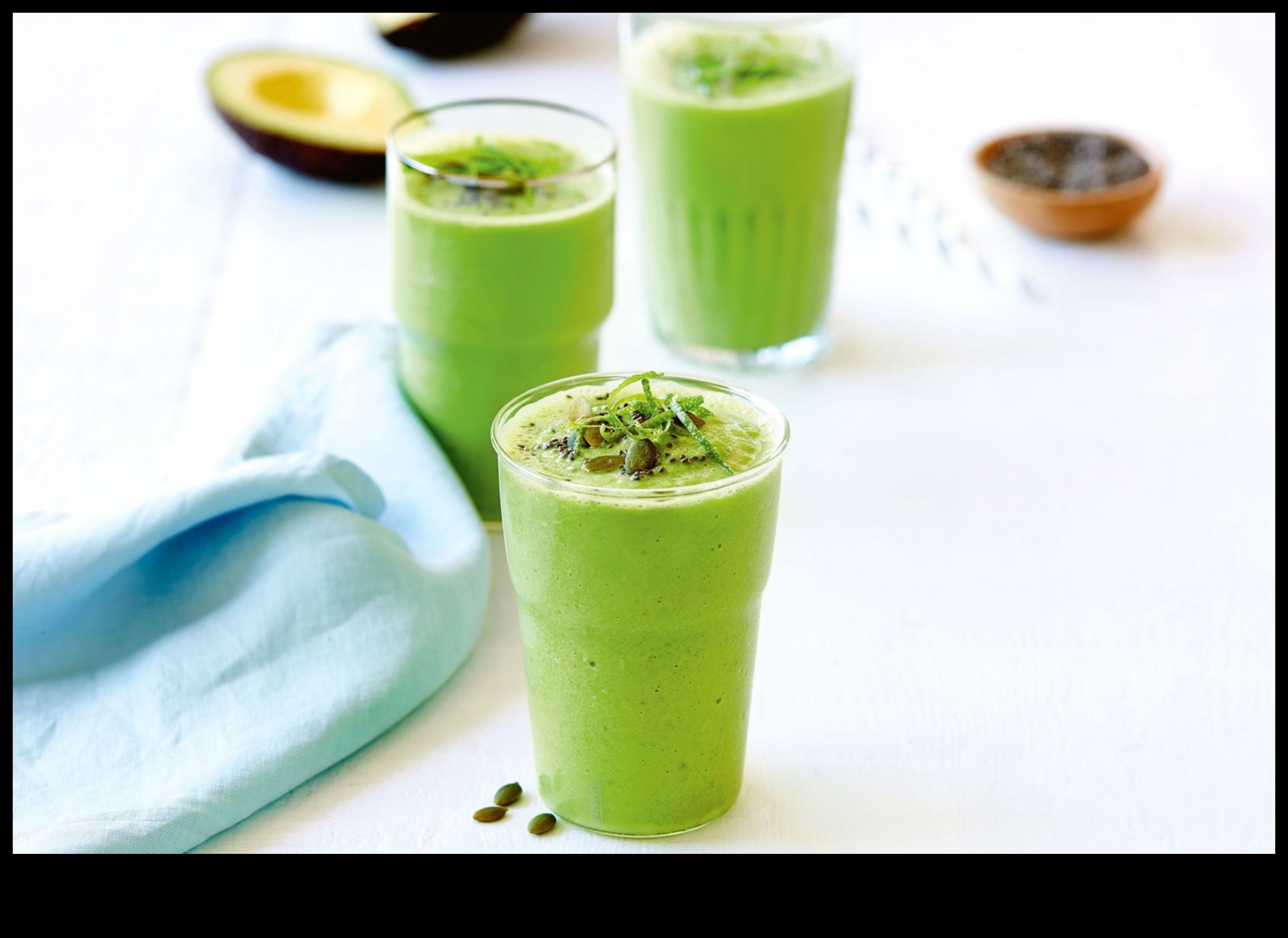 Minty Morning Bliss: Gününüzü serin ve yeşil smoothies ile canlandırmak